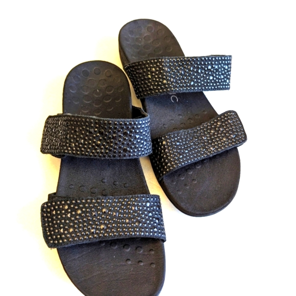Vionic Slide Sandals - Picture 4 of 5